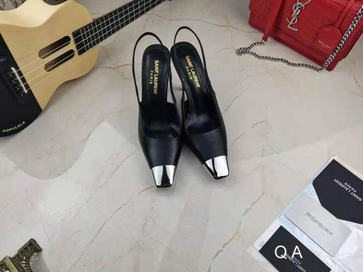 Picture of YSL Shoes _SKUYSLsz35-40A016820697